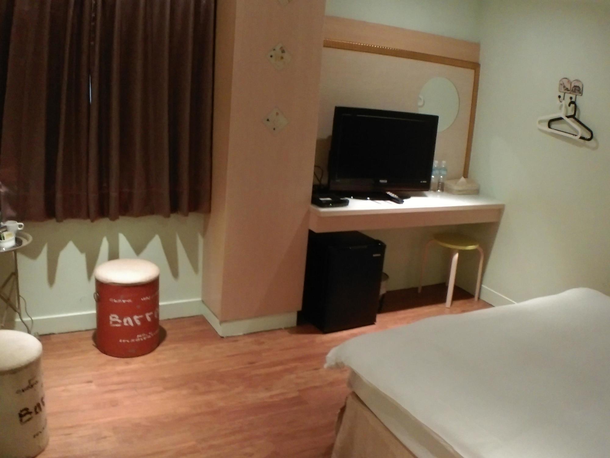 Wan Tai Hotel Chiayi City Luaran gambar